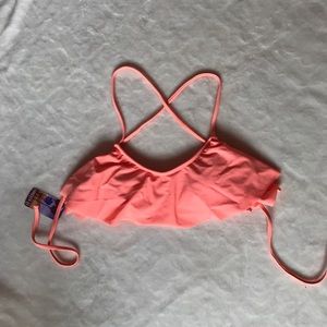 Forever 21 NWT Coral Flounce bikini top